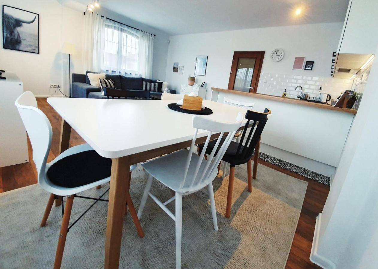 Apartman Linda - Velka Lomnica エクステリア 写真
